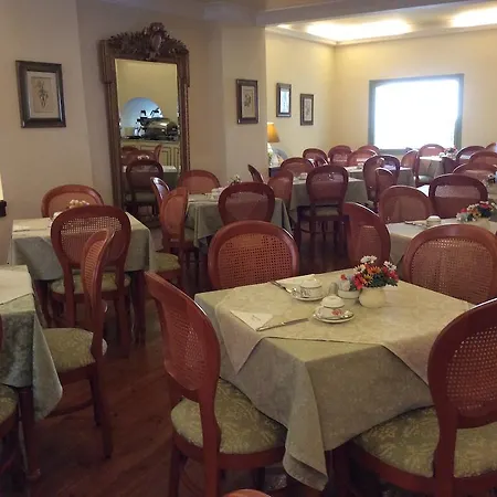 卡瓦利瑞酒店 Corfu (city)