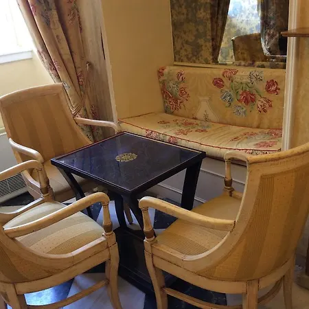 ホテル カバリエリ 4*