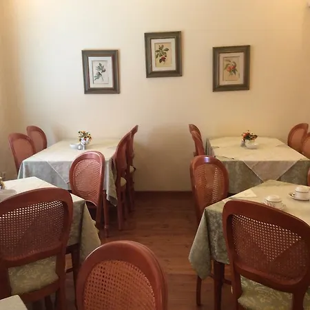 ホテル カバリエリ コルフ島