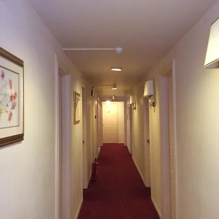 Cavalieri 4*