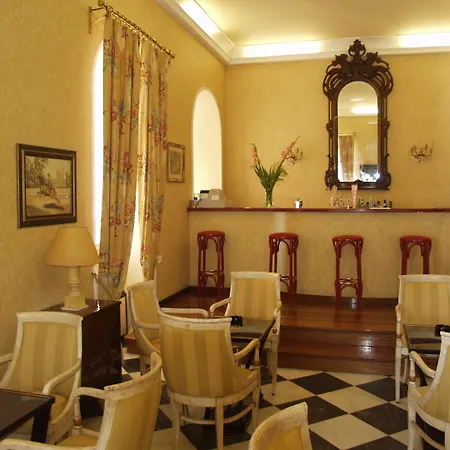 ホテル カバリエリ コルフ島