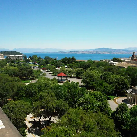 ホテル カバリエリ コルフ島
