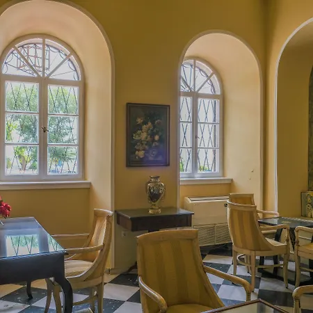 カバリエリ ホテル