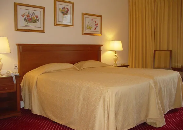 Cavalieri Hotel 4*