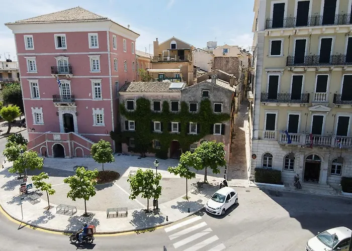 Cavalieri Corfu (city)