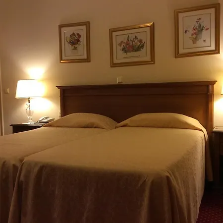 Cavalieri Hotell Corfu (city)