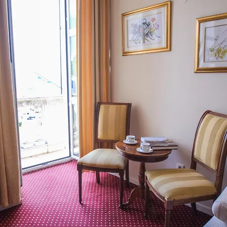 Cavalieri Hotell Corfu (city)